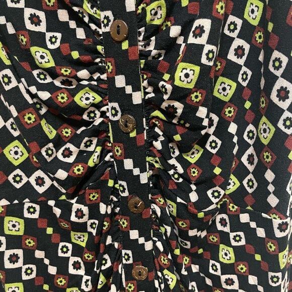 NWT Shayla Halter jumpsuit size S
NWT 
Retail $148 - Picture 6 of 9